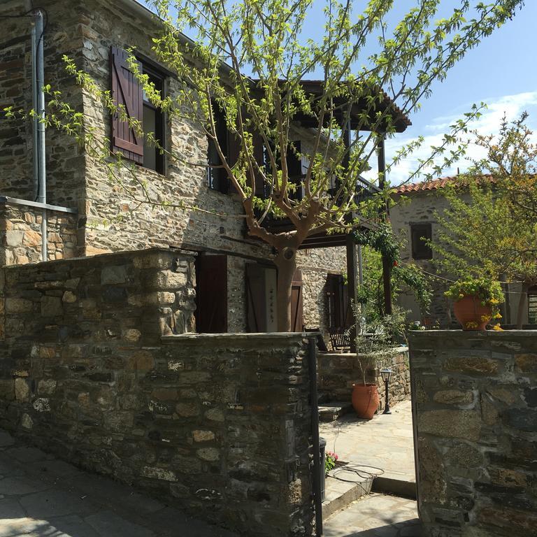 Charming Stone House Villa Parthenón Exterior foto